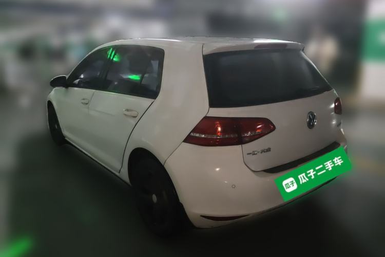 Used Volkswagen Golf 2016 1.6L Automatic Fashion Model Rear Left 45 Deg