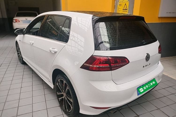 Used Volkswagen Golf 2016 1.4TSI Manual R-Line Rear Left 45 Deg