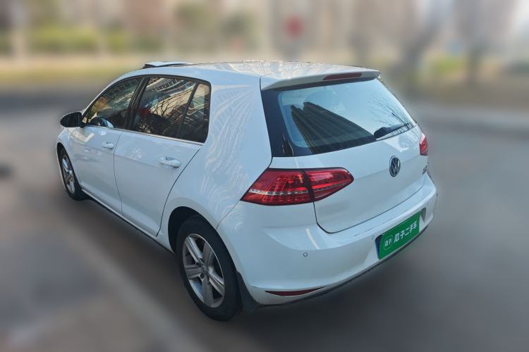 Used Volkswagen Golf 2016 230TSI Automatic Comfort Version Rear Left 45 Deg