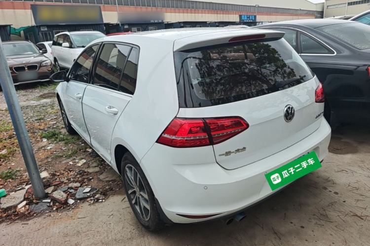Used Volkswagen Golf 2016 230TSI Automatic Luxury Version Rear Left 45 Deg