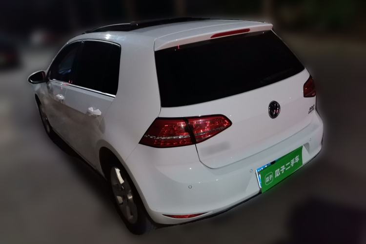 Used Volkswagen Golf 2016 230TSI Automatic Comfort Version Rear Left 45 Deg