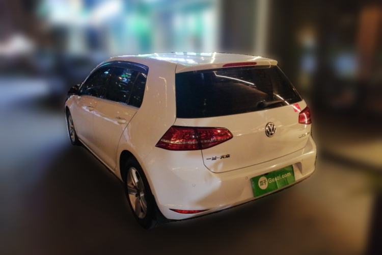 Used Volkswagen Golf 2016 230TSI Automatic Comfort Version Rear Left 45 Deg