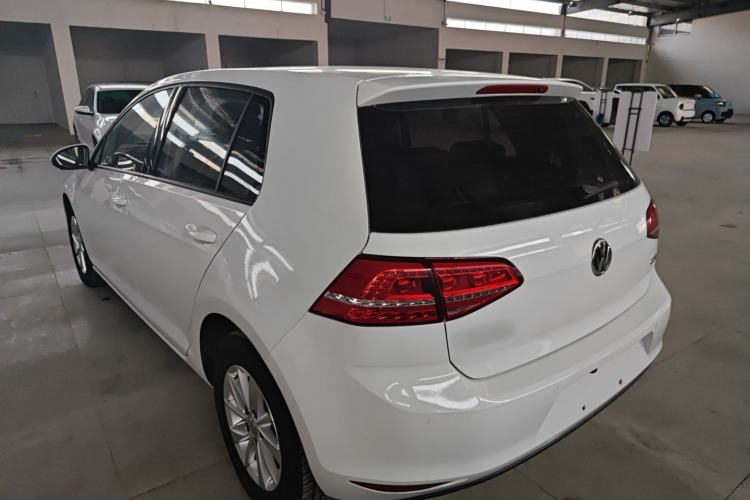 Used Volkswagen Golf 2016 1.6L Manual Fashion Edition Rear Left 45 Deg
