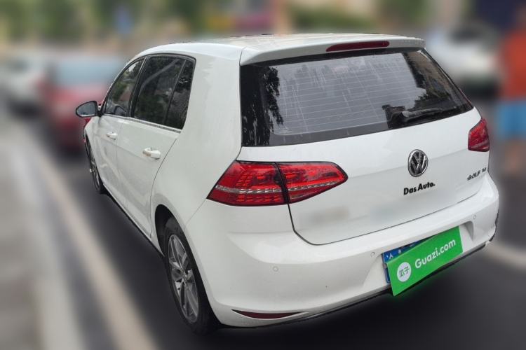 Used Volkswagen Golf 2016 230TSI Automatic Luxury Version Rear Left 45 Deg