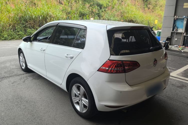 Used Volkswagen Golf 2016 230TSI Automatic Comfort Version Rear Left 45 Deg