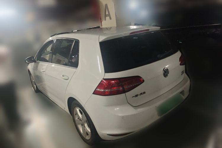 Used Volkswagen Golf 2016 230TSI Automatic Comfort Version Rear Left 45 Deg