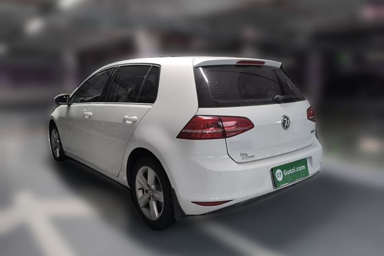Used Volkswagen Golf 2016 1.6L Automatic Comfort Model Rear Left 45 Deg