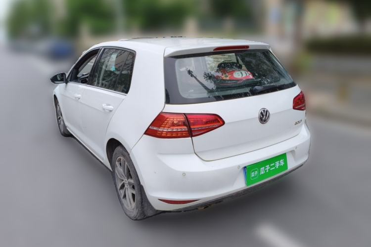 Used Volkswagen Golf 2016 230TSI Automatic Luxury Version Rear Left 45 Deg