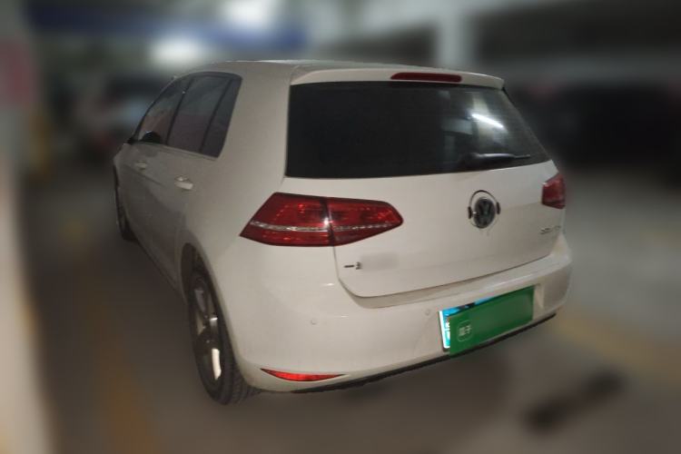 Used Volkswagen Golf 2016 230TSI Automatic Comfort Version Rear Left 45 Deg