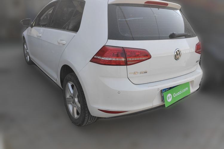 Used Volkswagen Golf 2016 1.6L Automatic Comfort Model Rear Left 45 Deg