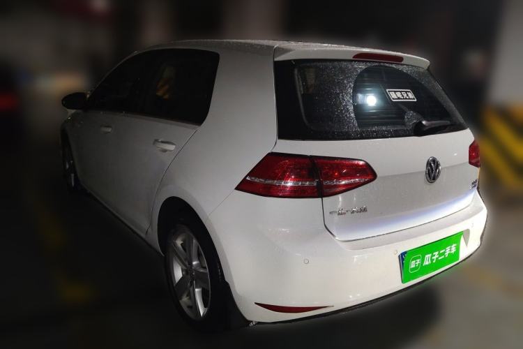 Used Volkswagen Golf 2016 230TSI Automatic Comfort Version Rear Left 45 Deg