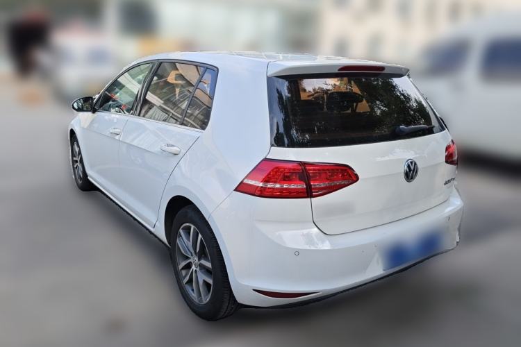 Used Volkswagen Golf 2016 230TSI Automatic Luxury Version Rear Left 45 Deg