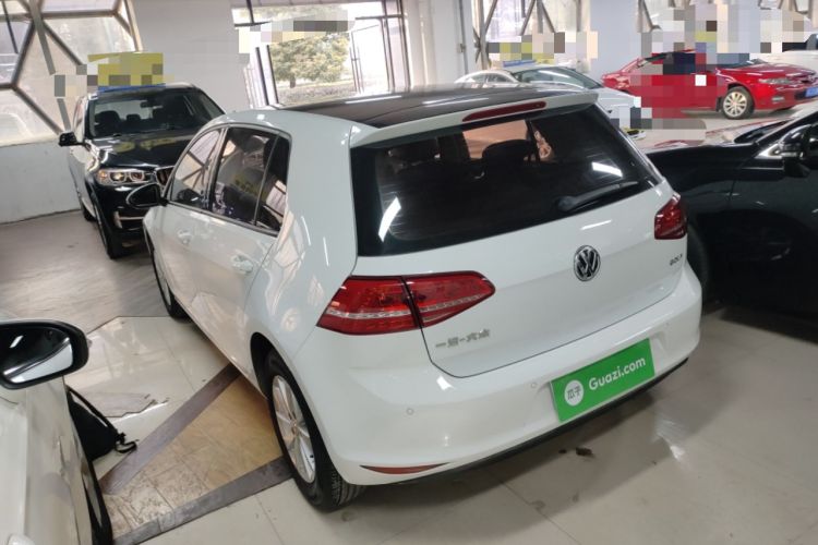 Used Volkswagen Golf 2016 1.6L Automatic Fashion Model Rear Left 45 Deg