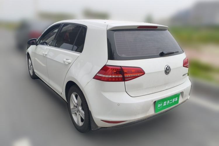 Used Volkswagen Golf 2016 1.6L Automatic Comfort Model Rear Left 45 Deg