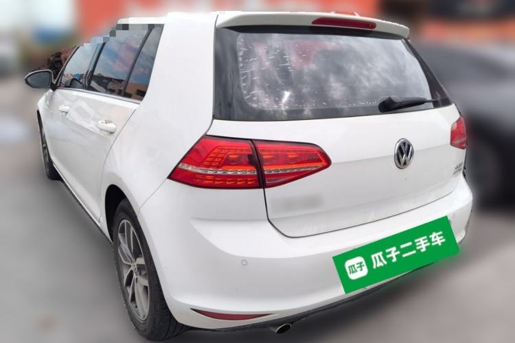 Used Volkswagen Golf 2016 230TSI Automatic Comfort Version Rear Left 45 Deg