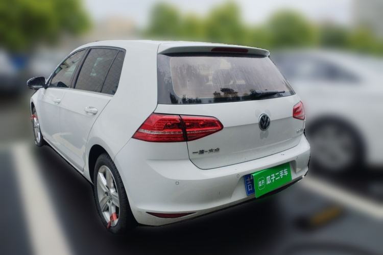 Used Volkswagen Golf 2016 1.6L Automatic Comfort Model Rear Left 45 Deg