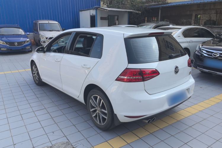 Used Volkswagen Golf 2016 230TSI Automatic Luxury Version Rear Left 45 Deg