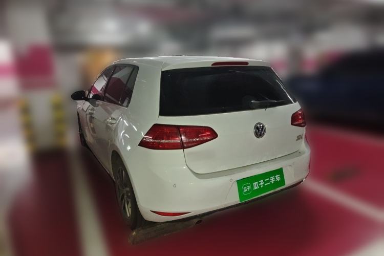 Used Volkswagen Golf 2016 230TSI Automatic Luxury Version Rear Left 45 Deg