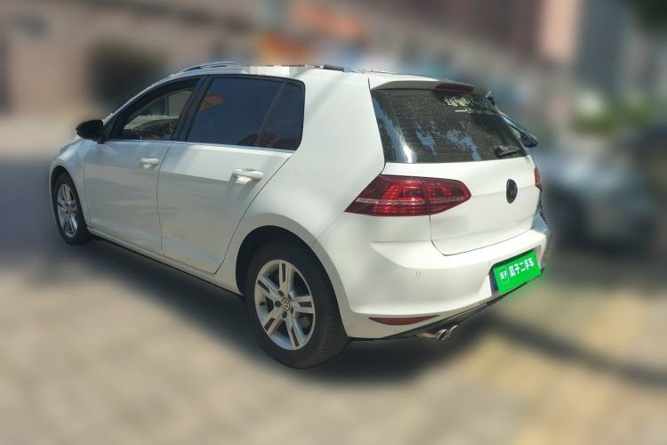Used Volkswagen Golf 2016 230TSI Automatic Comfort Version Rear Left 45 Deg
