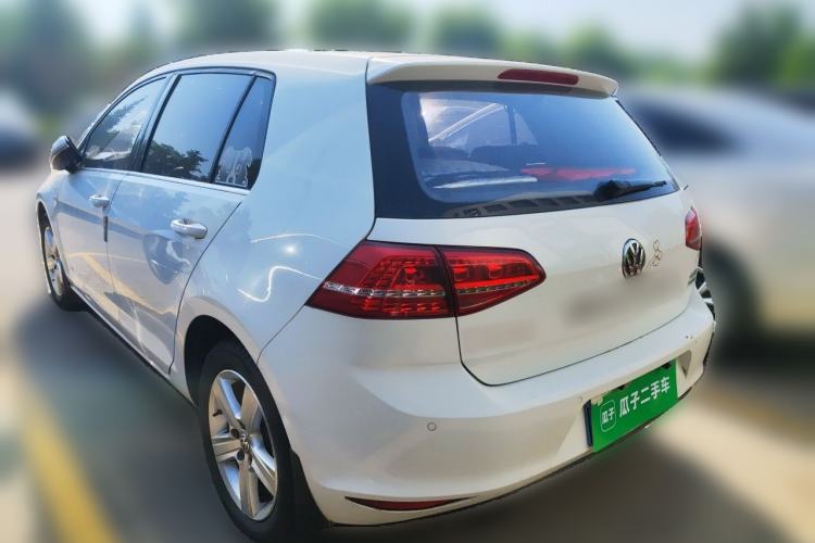 Used Volkswagen Golf 2016 230TSI Automatic Comfort Version Rear Left 45 Deg
