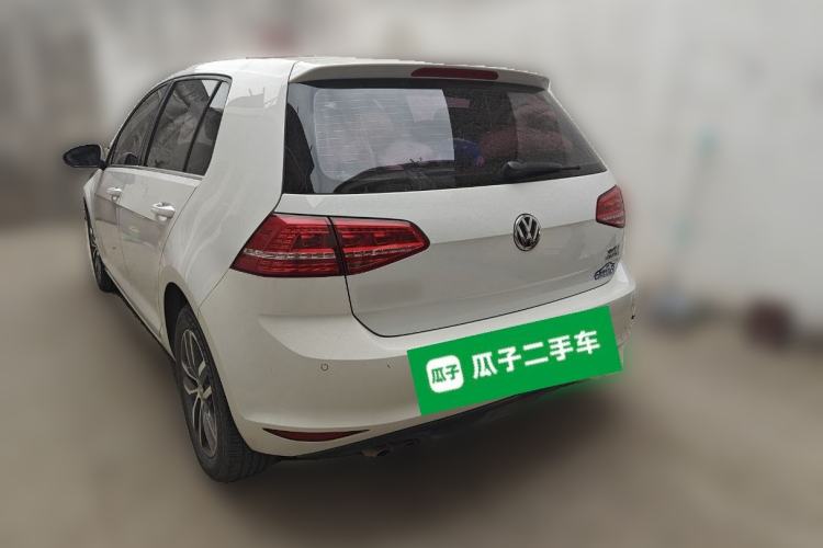 Used Volkswagen Golf 2016 230TSI Automatic Luxury Version Rear Left 45 Deg