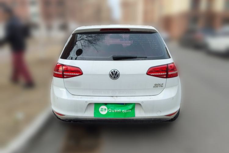 Used Volkswagen Golf 2016 230TSI Automatic Luxury Version Rear