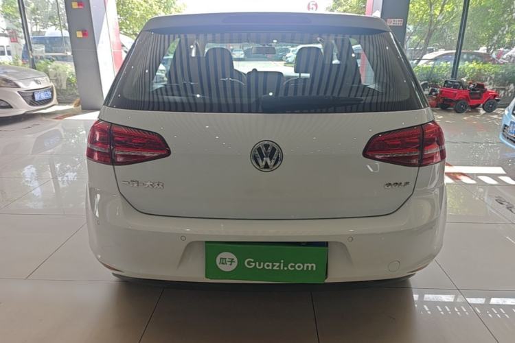 Used Volkswagen Golf 2016 1.6L Automatic Fashion Model Rear