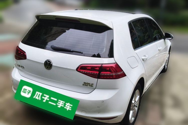 Used Volkswagen Golf 2016 230TSI Automatic Comfort Version Rear Right 45 Deg