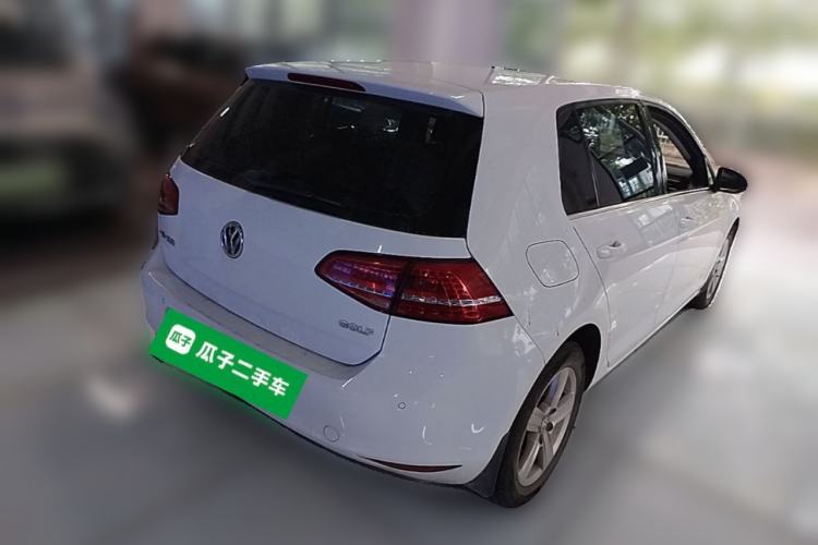Used Volkswagen Golf 2016 1.6L Automatic Comfort Model Rear Right 45 Deg