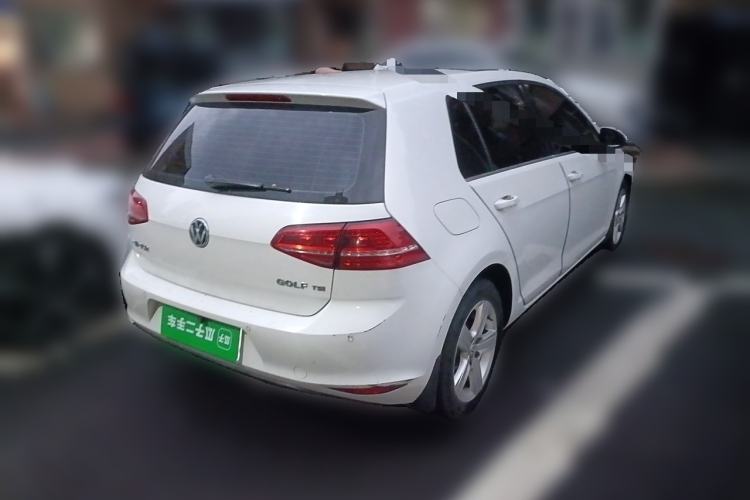 Used Volkswagen Golf 2016 230TSI Automatic Comfort Version Rear Right 45 Deg