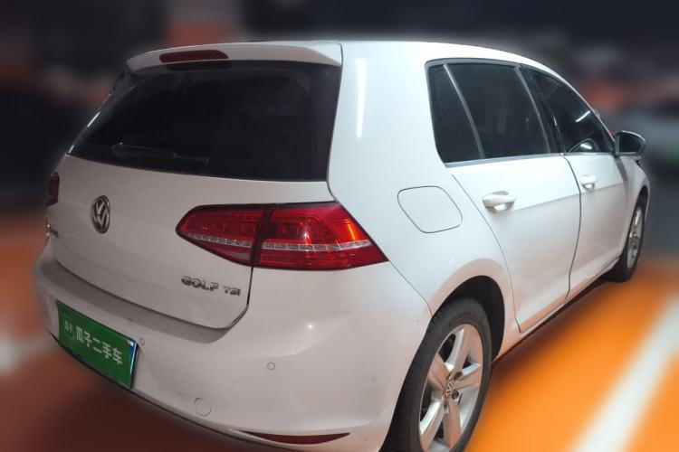 Used Volkswagen Golf 2016 230TSI Automatic Comfort Version Rear Right 45 Deg