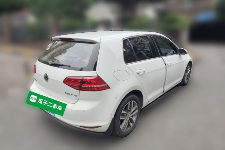 Used Volkswagen Golf 2016 230TSI Automatic Luxury Version Rear Right 45 Deg
