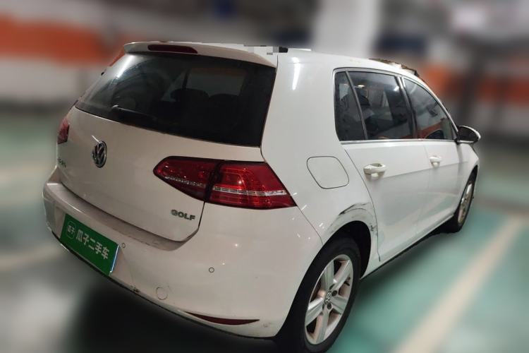 Used Volkswagen Golf 2016 1.6L Automatic Comfort Model Rear Right 45 Deg