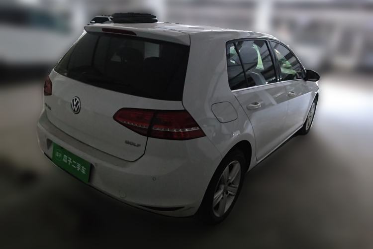 Used Volkswagen Golf 2016 1.6L Automatic Comfort Model Rear Right 45 Deg