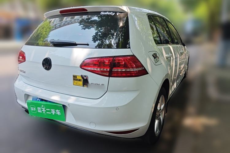 Used Volkswagen Golf 2016 230TSI Automatic Comfort Version Rear Right 45 Deg
