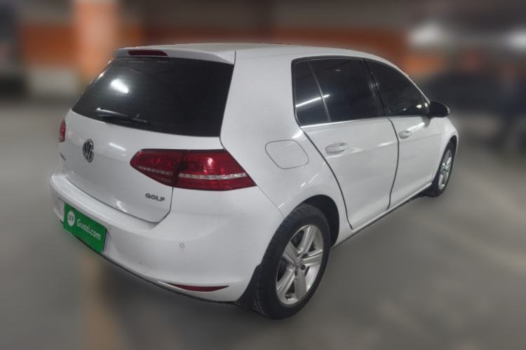 Used Volkswagen Golf 2016 1.6L Automatic Comfort Model Rear Right 45 Deg