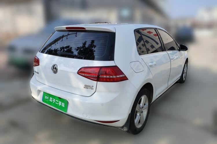 Used Volkswagen Golf 2016 230TSI Automatic Comfort Version Rear Right 45 Deg