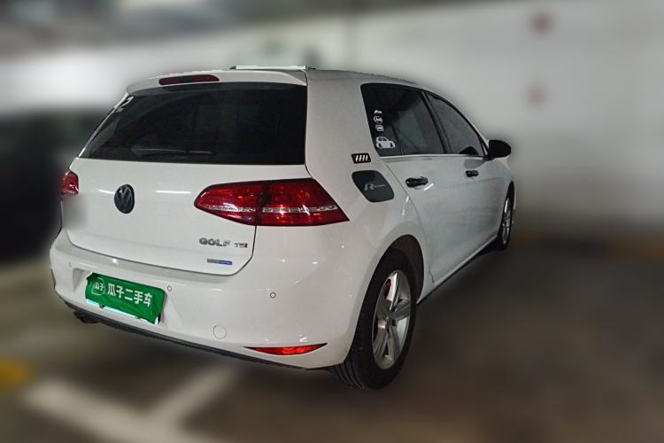 Used Volkswagen Golf 2016 230TSI Automatic Comfort Version Rear Right 45 Deg