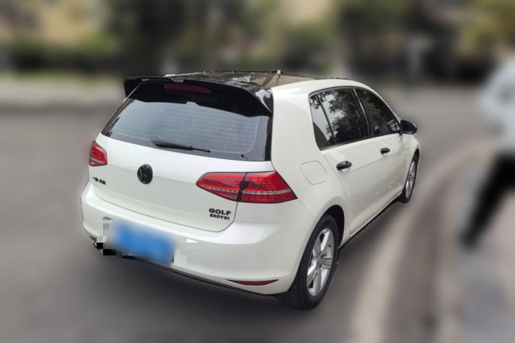 Used Volkswagen Golf 2016 230TSI Manual Comfort Version Rear Right 45 Deg