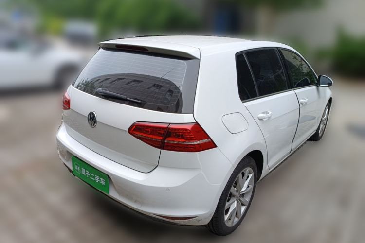 Used Volkswagen Golf 2016 230TSI Automatic Comfort Version Rear Right 45 Deg