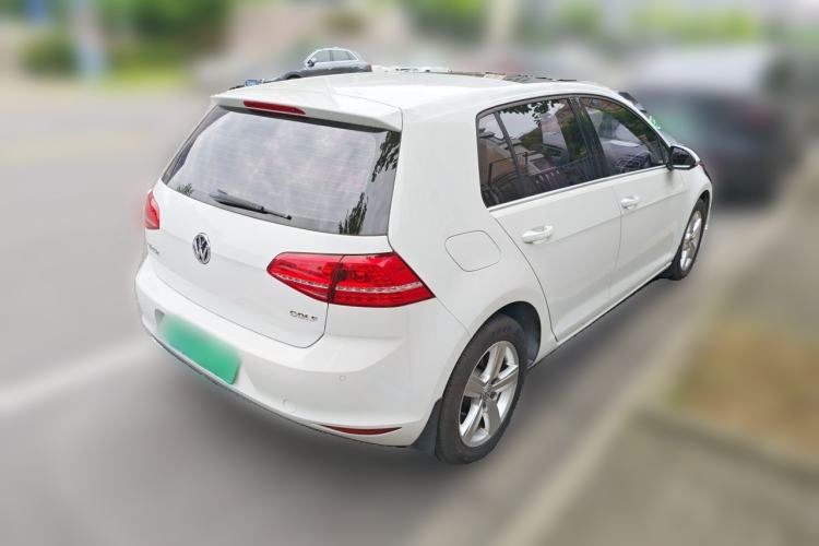 Used Volkswagen Golf 2016 1.6L Automatic Comfort Model Rear Right 45 Deg