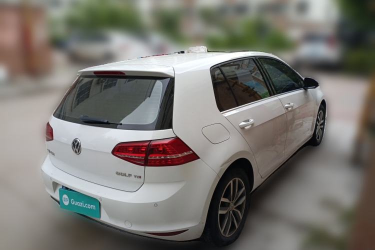 Used Volkswagen Golf 2016 230TSI Automatic Luxury Version Rear Right 45 Deg