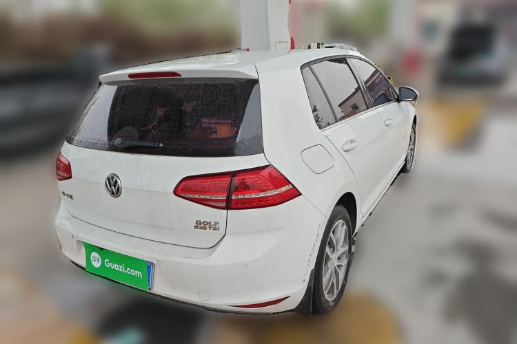 Used Volkswagen Golf 2016 230TSI Automatic Luxury Version Rear Right 45 Deg