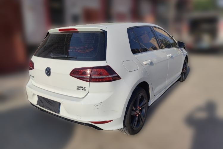 Used Volkswagen Golf 2016 1.4TSI Automatic R-Line Rear Right 45 Deg