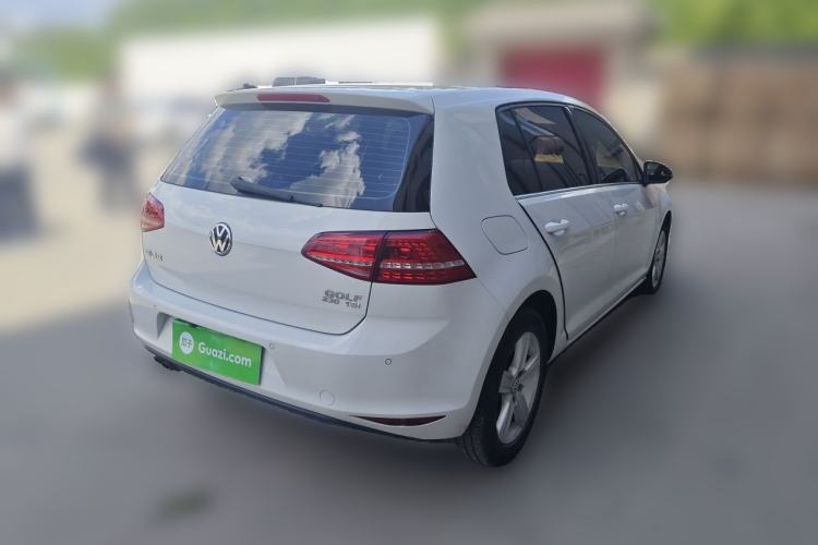 Used Volkswagen Golf 2016 230TSI Automatic Comfort Version Rear Right 45 Deg