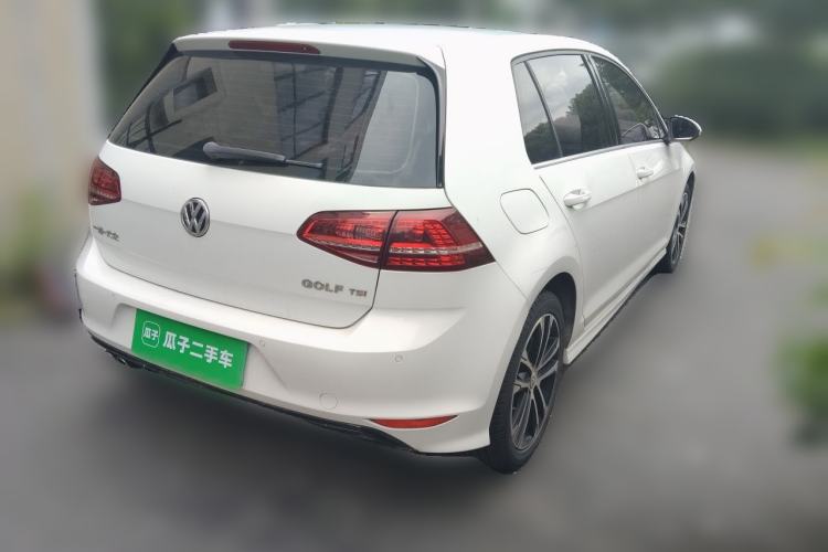 Used Volkswagen Golf 2016 1.4TSI Automatic R-Line Rear Right 45 Deg