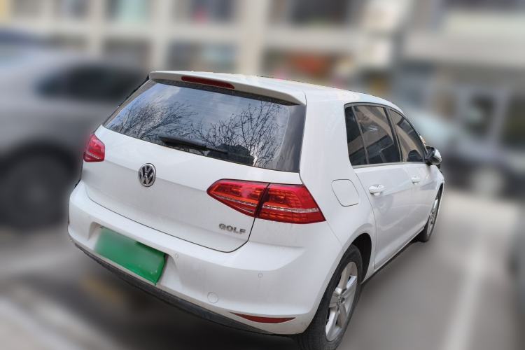 Used Volkswagen Golf 2016 1.6L Automatic Comfort Model Rear Right 45 Deg