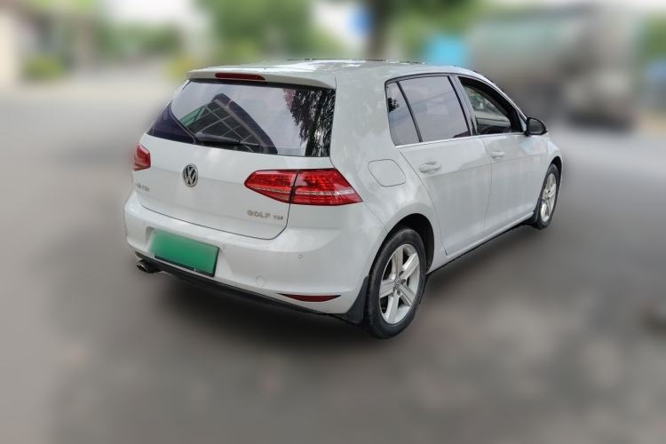 Used Volkswagen Golf 2016 230TSI Automatic Comfort Version Rear Right 45 Deg