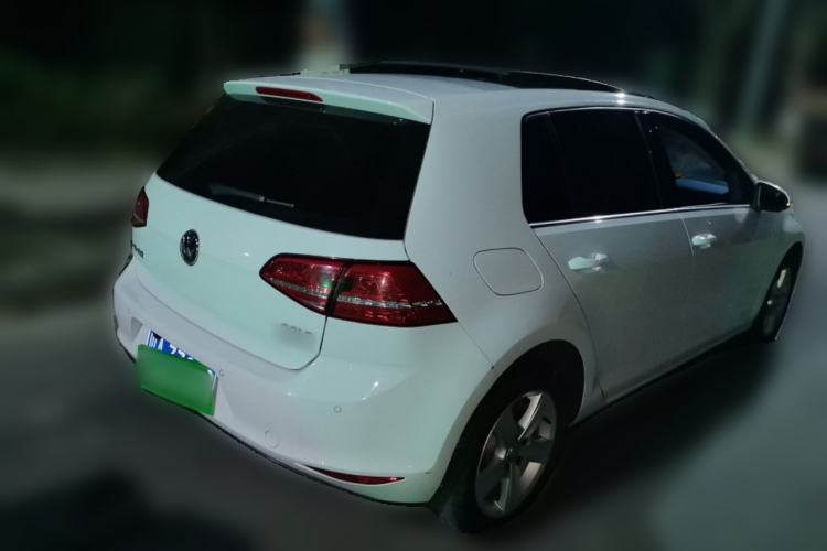 Used Volkswagen Golf 2016 230TSI Automatic Comfort Version Rear Right 45 Deg