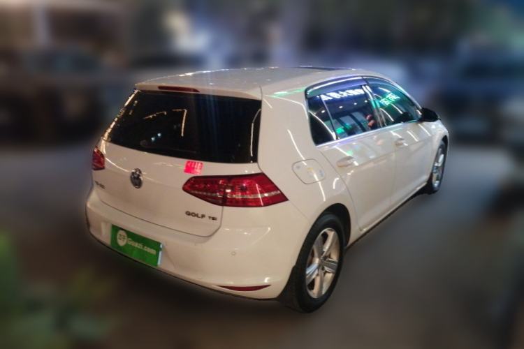 Used Volkswagen Golf 2016 230TSI Automatic Comfort Version Rear Right 45 Deg